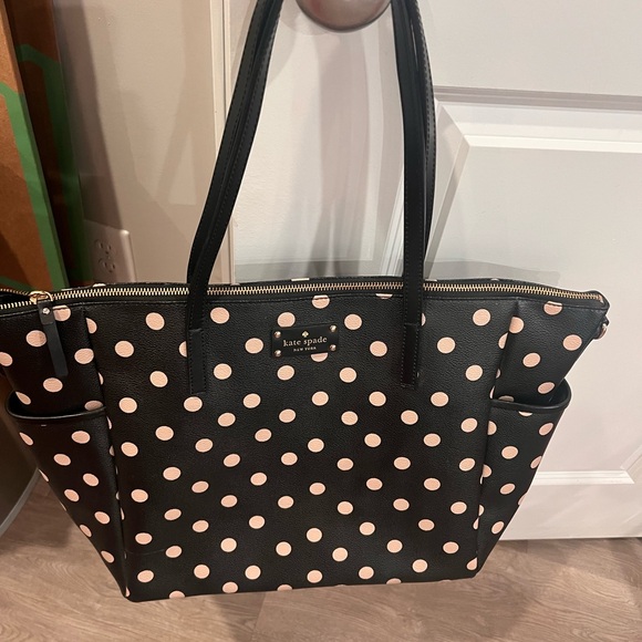 Kate Spade large tote/Diaper bag - Picture 9 of 13